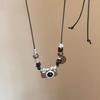 Colar vintage marrom com borla de câmera, aço de titânio, feminino, doce, legal, estilo spice girl, moletom com pérolas, design de corrente, acessórios sobrepostos
