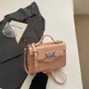 Bolsa Pequena Estampa de Leopardo Maillard para Mulheres 2025 Nova Bolsa de Mão Retrô com Padrão de Pedra Bolsa Quadrada Pequena Bolsa Transversal Texturizada Outono e Inverno