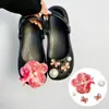 Nuevas flores doradas rosadas y plateadas para zuecos de lujo, accesorios de moda DIY de alta gama, decoraciones de hebillas de zapato desmontables