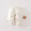 Calça Bebê Outono Inverno Acolchoada Interna e Externa 100% Algodão Calça Quente para Bebês de 0 a 1 Ano Outono Inverno Algodão Fino Calça de Algodão com Abertura na Virilha