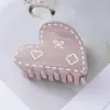 Presilha de Cabelo Cor Creme Pintada à Mão, Piranha Fofa em Formato de Coração para Cabelo, Presilha Tiburón de Alta Qualidade para Penteado, Simples Presilha para Parte de Trás da Cabeça