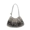 Bolsa Fofa Outono e Inverno Feminina 2026 Nova Versátil Bolsa Transversal Fashionável de Ombro Único Bolsa de Axila Bolsa de Inverno de Pelo