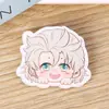 Atacado de mercadorias com tema de anime e jogos, incluindo pins de acrílico de desenhos animados, chaveiros fofos para mochila e acessórios decorativos