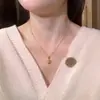 Tendencia de TikTok en Vivo Cadena Doble Cara de Copo de Nieve Brillante para Mujer, Colgante de Filigrana, Conjunto de Cadena para Clavícula de Gama Alta de Nicho