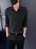 Camisa Casual de Manga Curta Transfronteiriça para Homens, Novo Estilo de Verão, Camisa de Manga Três Quartos com Sensação Fresca, Estilo Coreano Moderno, Camisa Bonita de Meia Manga