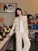Novo top elegante estilo chinês de luxo leve, que reduz a idade e emagrece, casaco curto com babados e contas estilo nacional outonal P8005