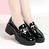 Mocasines 2026 Otoño/Invierno Nuevo Estilo Zapatos Pequeños de Cuero Estilo Británico Estilo Académico Casual Versátil Zapatos de un Solo Color Suela Gruesa Zapatos de Cuero Mujer