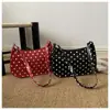 Bolso de Charol Brillante de Nicho con Lunares para Mujer 2026 Nuevo Estilo Moda Versátil Bolso de Viaje Bolso de Hombro Único Super Caliente