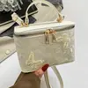 Nova Bolsa Feminina 2026, Pequena Bolsa Quadrada Tipo Caixa, Novo Estilo Chinês Jacquard Doce Borboleta Bolsa de Noiva, Bolsa de Festa