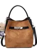Bolso de Hombro Versátil de Alta Gama Bolso de Mano para Mujer 2026 Nuevo Bolso Cubo Retro Bolso Cruzado Simple de Otoño e Invierno