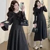 Ropa de maternidad otoño nuevo estilo vestido con volantes para estilizar la cintura, versión coreana dulce y moderno vestido de maternidad de longitud media
