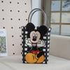 Bolso Tejido Bordado de Gatito Hawaiano de Dibujos Animados Mismo Estilo que el Libro Rojo Pequeño Bolso Cesta de Verduras de Recuerdo Bolso de Mano para Mujeres