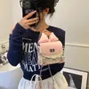 Mini Bolso Cuadrado Pequeño Portátil con Lazo 2026 Linda Caja Tejida de Paja Bolso de Hombro Simple Versátil Bolso Cruzado de Lujo Ligero