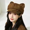 Novo Chapéu Octogonal Japonês com Orelhas de Gato Fofas para Outono/Inverno Doce Chapéu de Pintor que Rejuvenesce Boina Casual com Bico de Pato e Letras
