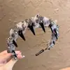 Exquisita Diadema de Malla con Forma de Ola de Cristal para Mujer, Diadema Esponjosa de Parte Superior Alta con un Toque de Lujo, Versátil con Dientes y Pinza para el Cabello Antideslizante