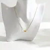 Collar de Acero de Titanio con Frijol de Acacia de Moda Estilo Ins para Mujer, Cadena Versátil Sencilla y Elegante para la Clavícula, Exquisito Accesorio para el Cuello