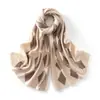 Cachecol de tricô de cashmere bicolor com padrão de losangos, unissex, estilo coreano, simples e versátil, proporciona calor e conforto
