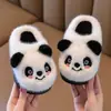 Directo de fábrica: adorables pantuflas de algodón de panda de dibujos animados, unisex, para uso en interiores y en casa, de felpa, adecuadas para otoño e invierno, pantuflas de algodón para niños