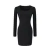 Vestido Puro Desejo Menina Apimentada Gola Quadrada Cor Sólida Manga Longa Feminino 2026 Outono Novo Slim Fit Camada Interna Base Curto que Abraça o Quadril