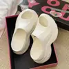 Chinelo Feminino de Sola Grossa para Aumentar a Altura, Sandálias Femininas de Verão para Exterior, Sapatos de Praia, Sandálias e Chinelos, Sapatos Anões para Exterior