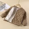 Chamarra acolchada de algodón para niños para invierno, prenda superior cálida para niños y niñas, chamarra acolchada de tres capas para bebé para usar por dentro y por fuera, ropa para niños mayores