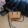 Bolso de mano de alta gama, estilo retro, para mujer, perfecto para comercio exterior; Nueva colección otoño/invierno 2026, bolso de hombro versátil y bolso cruzado elegante
