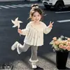Nuevos pantalones de encaje de moda para primavera y otoño para niñas, estilo coreano, simples y versátiles, perfectos para usar como prenda exterior