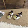 Zapatos Casuales de Cuero para Niños Zapatos para Caminar de Bebé Suela Suave Antipatadas Zapatos Individuales para Niños Pequeños Otoño 0-2 Años 3 Niñas Zapatos Deportivos para Bebé