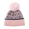 Otoño/Invierno 2026 Gorro de Punto Nórdico Islas Feroe Jacquard de Copo de Nieve Navideño Gorro de Lana Forro de Polar Engrosado Gorro de Esquí para Mujer