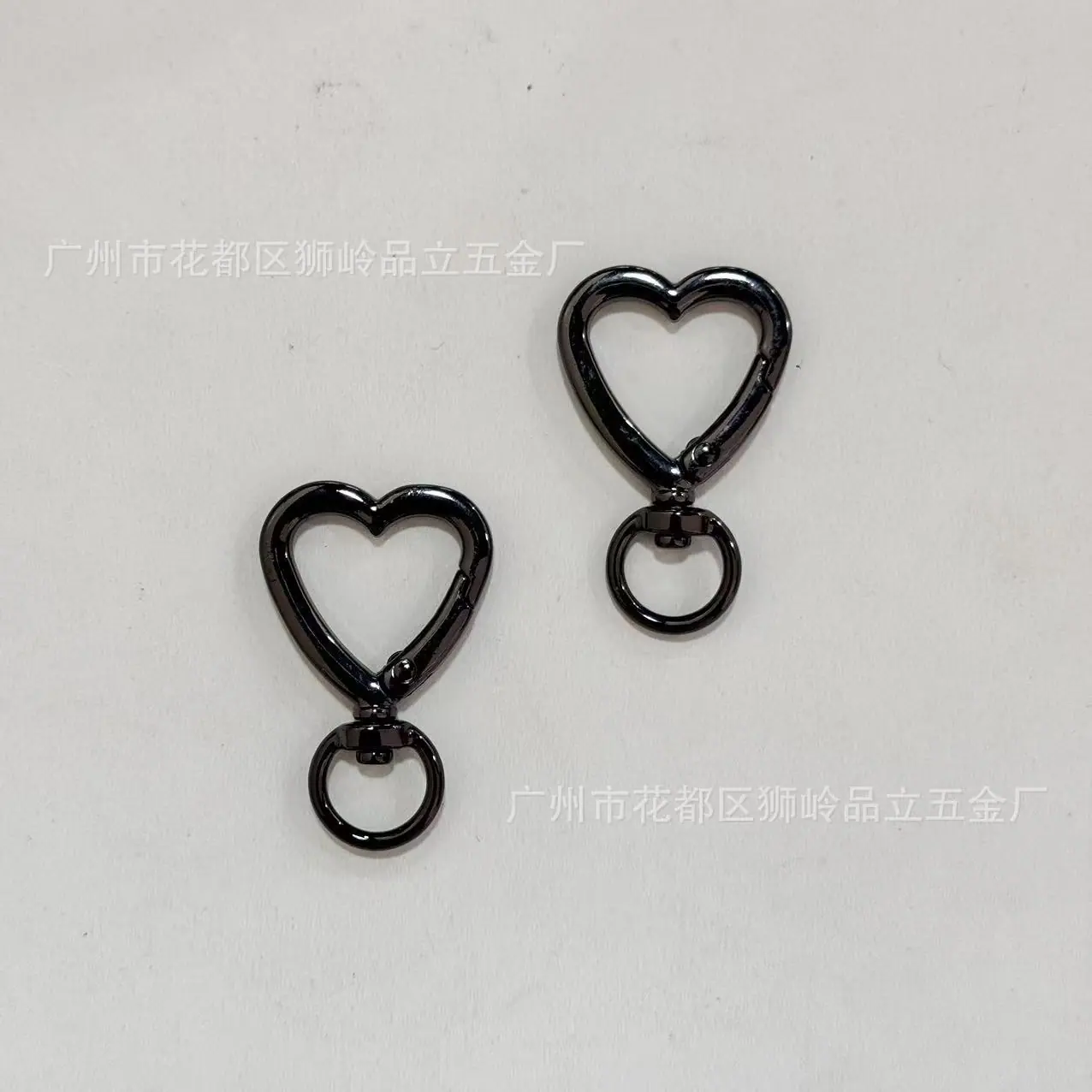枪色爱心