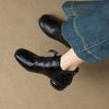 Botas Curtas de Bico Redondo para Mulheres Outono e Inverno 2025 Botas Curtas Femininas Literárias Retrô com Cadarço Salto Baixo Flats Botas de Couro Botas de Algodão Femininas Tamanho Extra Grande