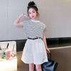 Roupas de Verão de Manga Curta para Meninas, Shorts Listrados Estilosos de Verão, Estilo Casual, Novo Estilo, Conjunto de Duas Peças para Meninas de Meia-Idade e Mais Velhas