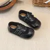 Zapatos Individuales Casuales Bajos de Princesa Brogue para Niñas, Suela Suave 2026, Estilo Nuevo Retro Primavera/Otoño, Versátiles, Versión Coreana