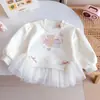 2026 Nova Primavera Desenho Animado Doces Tops para Crianças e Meninas Jovens, Gola Redonda Manga Longa Blusão de Malha Patchwork para Meninas Tendência