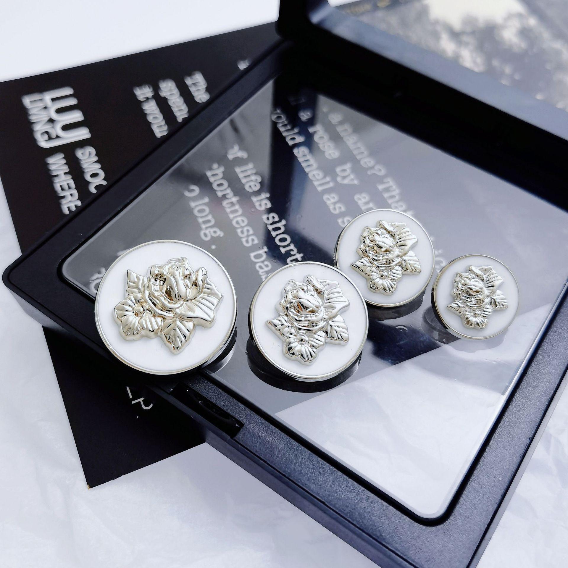 e607b5f322900e1f18d6c2a70afc13