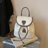 Mochila Casual Estilosa Retro Estilo Coreano para Mulheres Moda Outono 2025 Leve para Passeio Casual e Trajeto Pequena