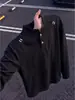 Sudadera con cuello henley y estampado de escamas de dragón negro estilo esposo para hombre, otoño, ajuste limpio, patchwork americano, manga raglán, manga larga