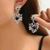 Dulces aretes geniales oscuros calientes para chica viento y2k amor telaraña personalidad moda viento frío aretes de Halloween al por mayor