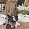 Bolsa de Tela Oxford para Mujer Gran Capacidad 2023 Nuevo Alto Sentido Diseño de Nicho Bolso Cruzado de Banda Ancha Bolso Almohada Explosivo