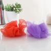 Suministro de fábrica pequeña bola de baño de color frotar espalda Baño Flor de baño toalla para frotar exfoliante artículos de baño al por mayor 8g