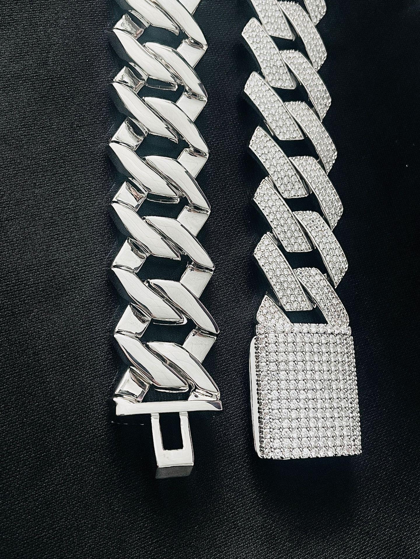 01afb39e7ee6d7bea4d59f0201b0a2