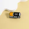 Insignia metálica creativa con forma de pila AAA, broche personalizado con temática de ansiedad, autismo, TDAH