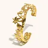 Moda Cruzada Europeia e Americana Elegante Nicho Estiloso Joia de Mão Pulseira de Aço Inoxidável Banhada a Ouro 18K Elemento Marinho Design Feminino