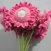 Venta al por mayor de fábrica transfronterizo hecho a mano tejido a crochet lana doble capa girasol con semilla temporada de graduación ramo de regalo a mano flores de simulación