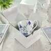 Vendas Diretas Transfronteiriças Estilo Europeu Luxo Leve Renda de Grama Tang Porcelana Fina Exquisita Caneca Home Office Xícara de Café Latte Para Presentear