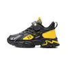 Zapatos para niños de 10 a 15 años, primavera y otoño, nuevos, de cuero, ligeros, suela suave, para niños estudiantes, ligeros, para correr, deportivos