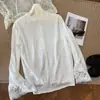 Puños con ribete de encaje, dobladillo enrollado estilo otoño, cuello Henry, camiseta básica blanca de manga larga, holgada, versátil, casual