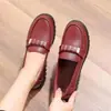 Novos Sapatos Mocassins Femininos Versáteis e Modernos para Trabalho, Resistentes ao Desgaste, Leves e de Calçar Fácil para Uso Casual Diário, Coleção Primavera/Verão 2026