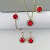Moda europea y americana collar redondo de cristal aretes anillo pulsera traje venta caliente accesorios nupciales venta al por mayor gema garra cadena