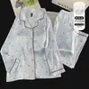 Conjunto de dos piezas para casa de manga larga de jacquard de seda helada, simple y elegante, conjunto de pijama suave y cómodo para niñas